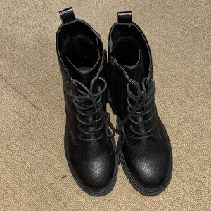 Primark Black Combat Boots with Lace-Up Design
